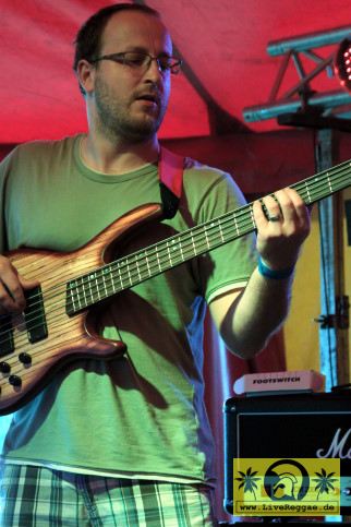 Afrodisiak (CZ) 5. Mighty Sounds Festival, Tabor CZ  - Band Zone Stage 17. Juli 2009 (5).jpg